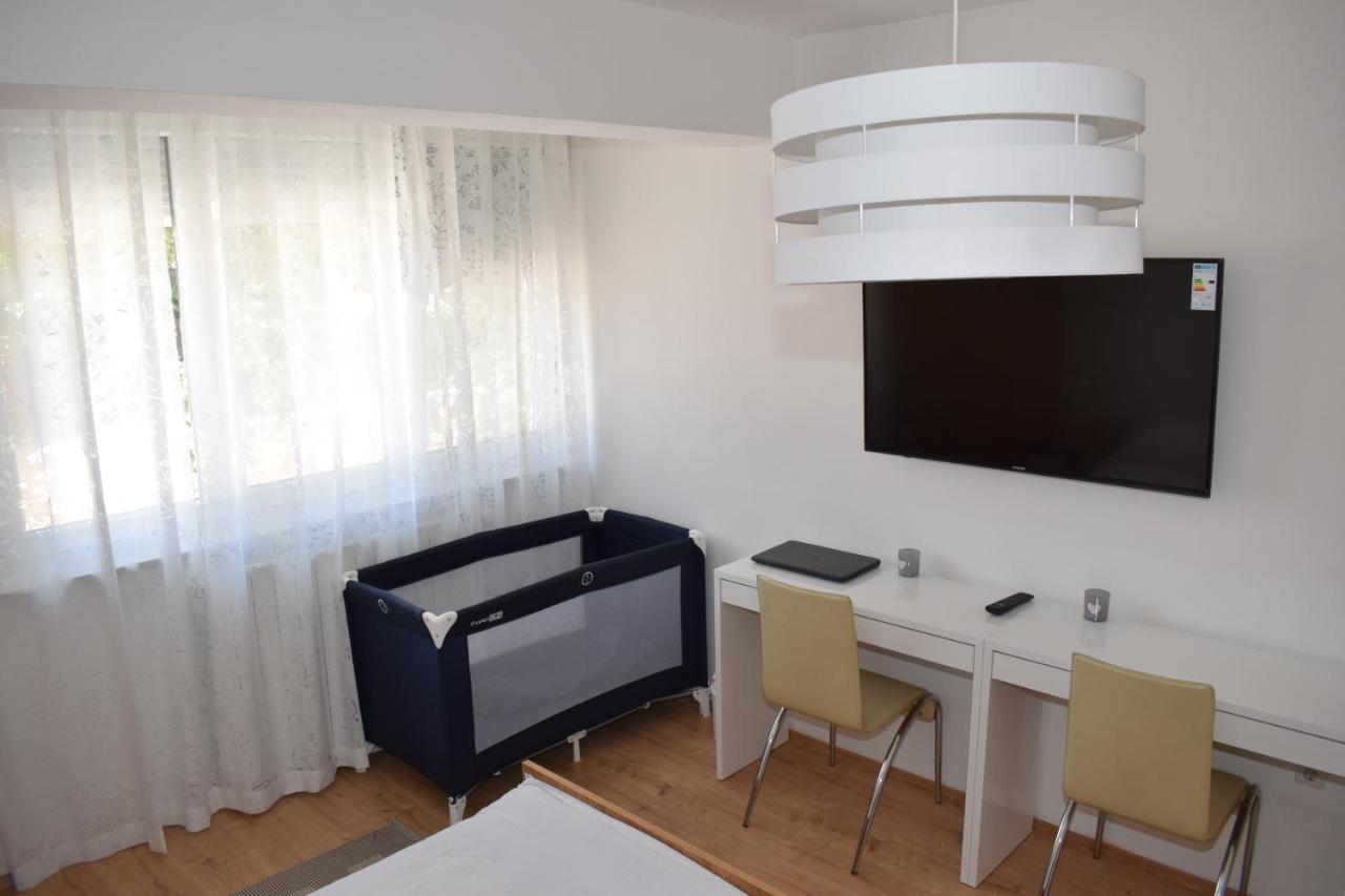 Ferienwohnung Pula Centar A1 Lalu - Free Garage Exterior foto